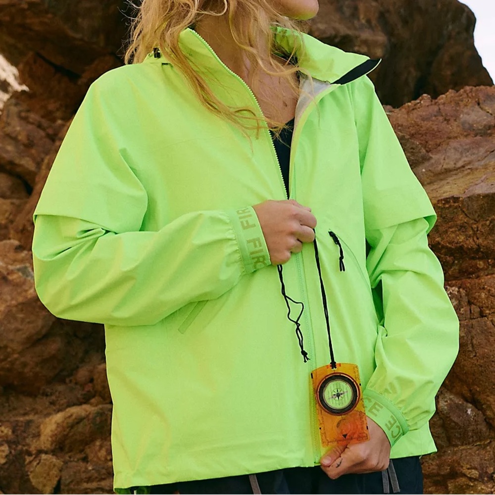 NEW Bogner Fire + Ice Pam Technical Jacket in Neon Vibrant Green